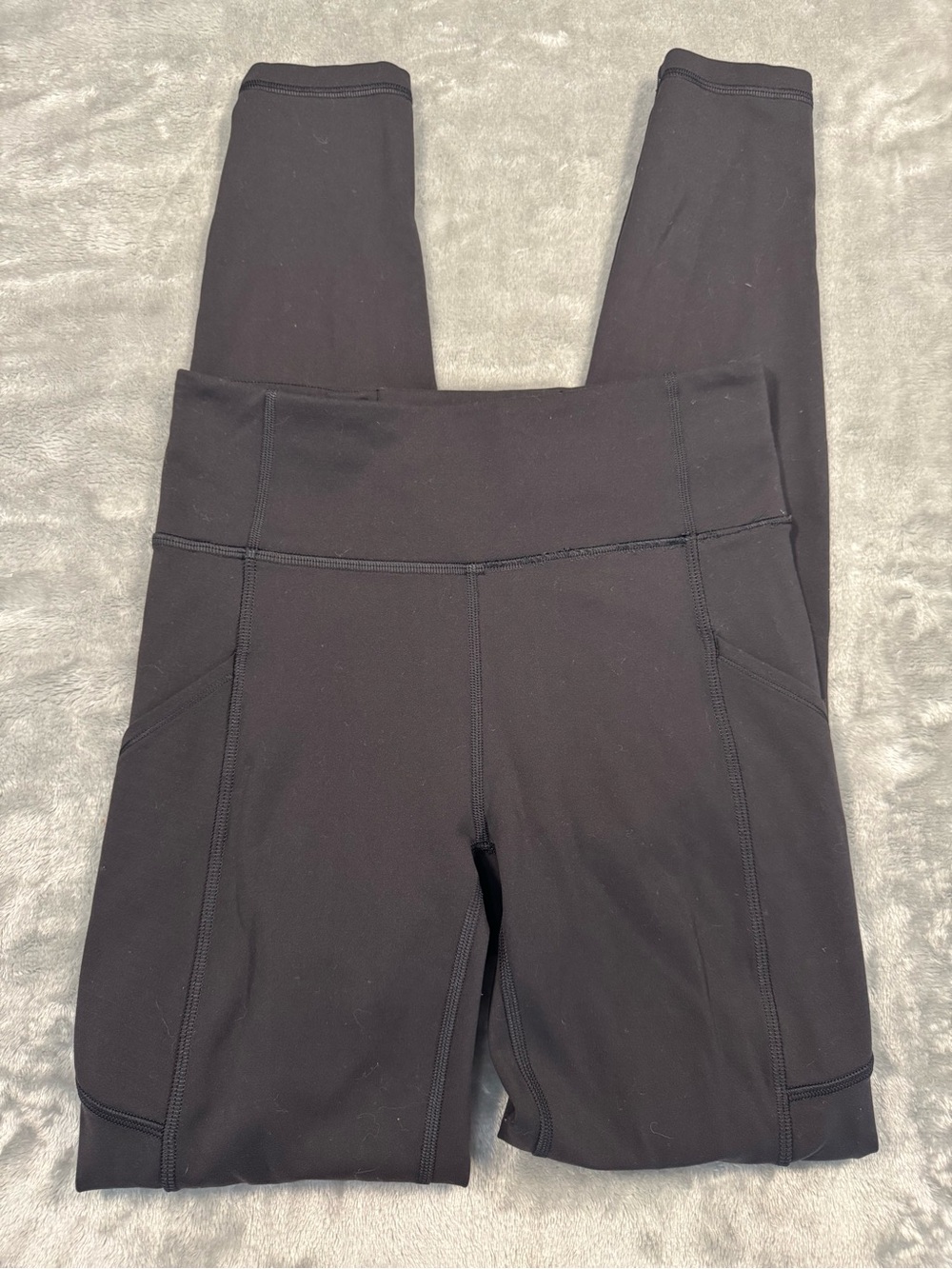 Black Lululemon Leggings with Side Pockets